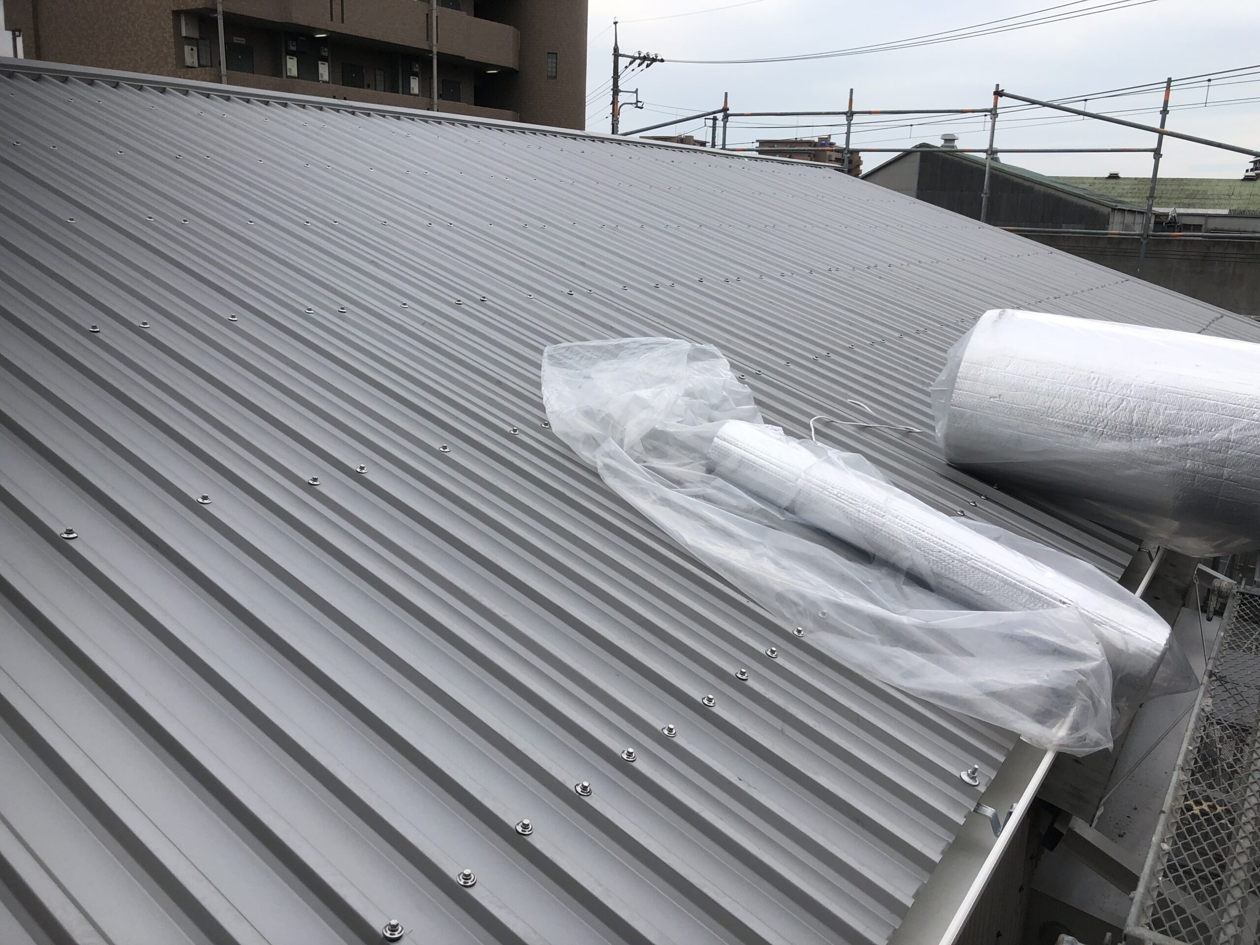 スレート屋根外壁シャネリア