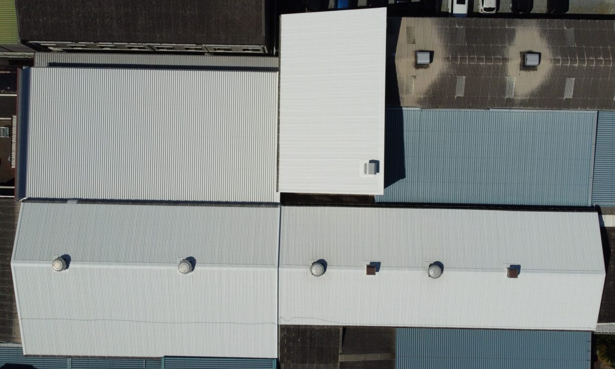 屋根改修後　工場