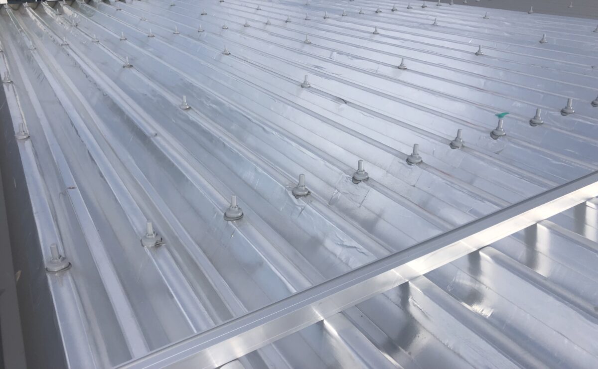 ひとやね　屋根上　スカイ工法