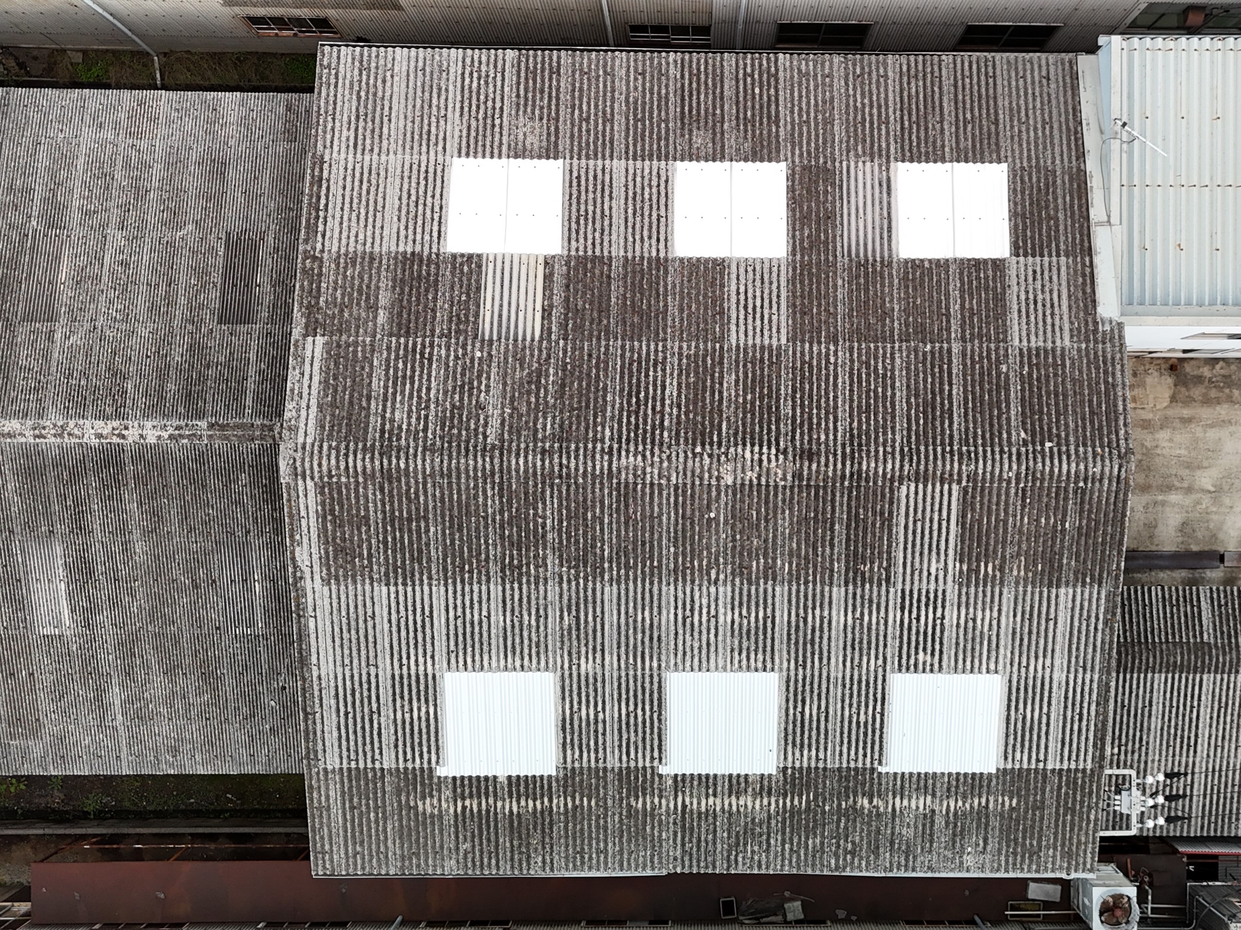 明り取り　完工