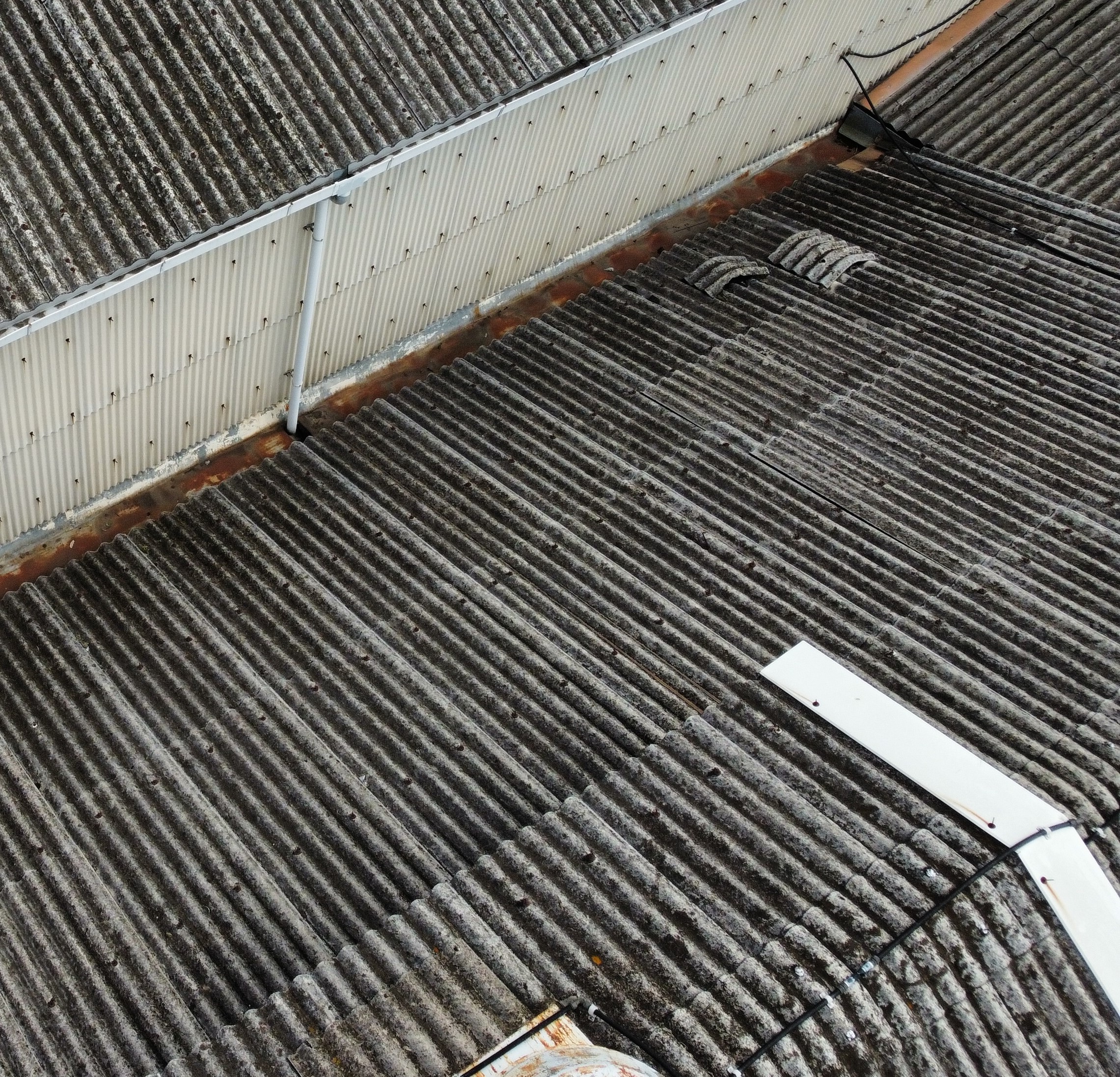 修繕が必要な屋根